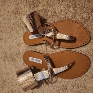 Women's sandals